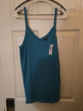 torrid teal sleeveless V-neck camisole
